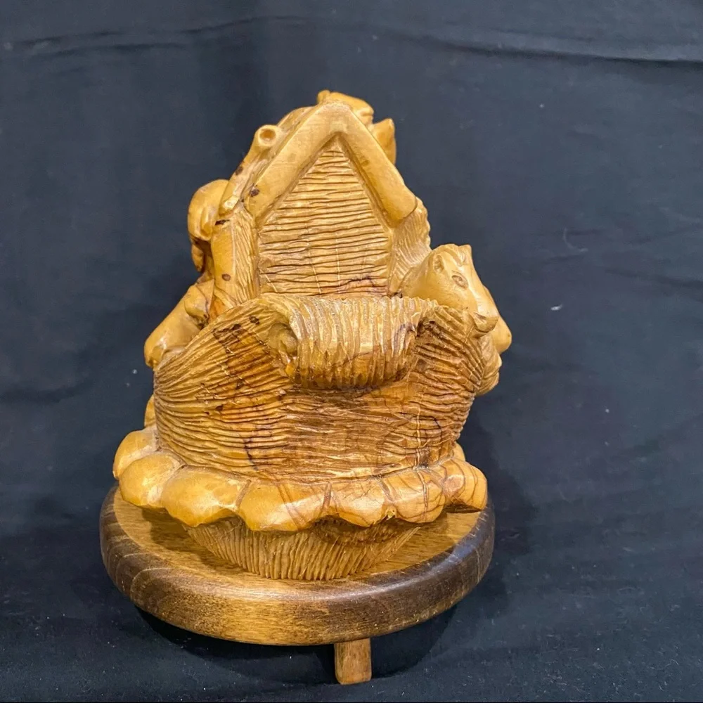 Hand‎ Carved Olive Wood Noah’s Ark
